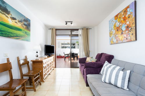 Foto 3 - Apartamento de 2 quartos em Arona com piscina e vistas do mar