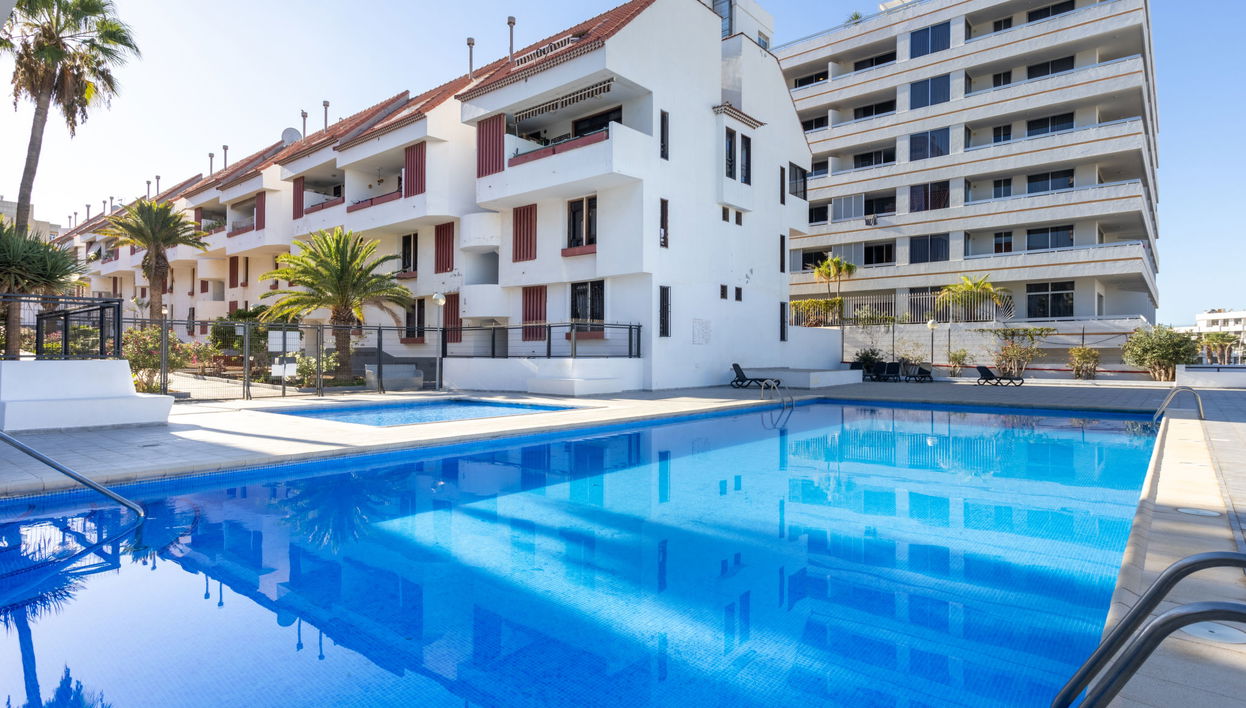 Apartment mit 3 Schlafzimmern in Arona mit schwimmbad und terrasse - Foto 1