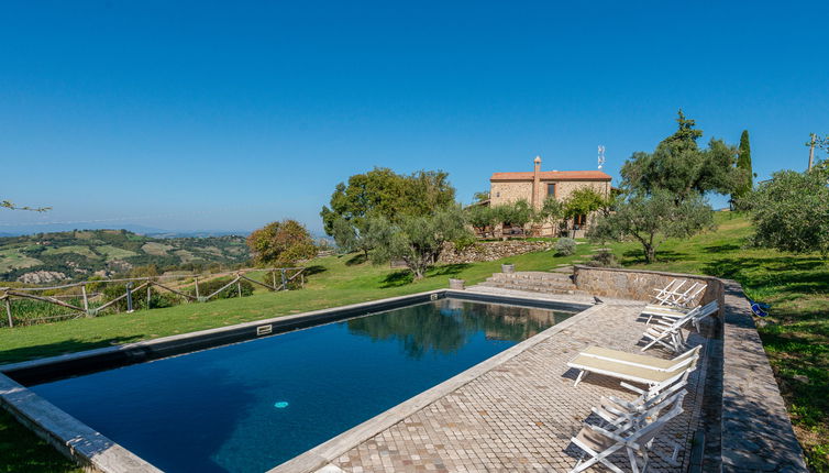 Foto 1 - Casa de 5 quartos em Roccalbegna com piscina privada e jardim