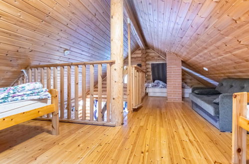 Foto 10 - Casa de 1 habitación en Pelkosenniemi con sauna y vistas a la montaña