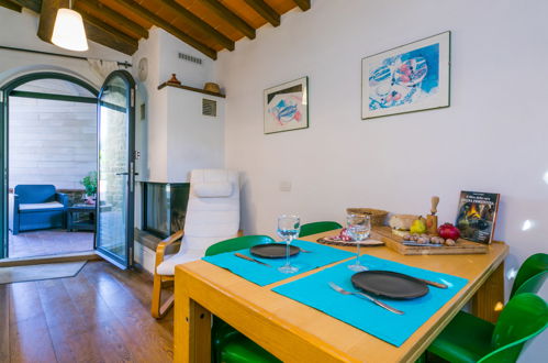 Foto 6 - Appartamento con 2 camere da letto a Greve in Chianti con piscina e giardino