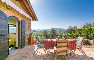 Photo 3 - 2 bedroom Apartment in Greve in Chianti with swimming pool and garden