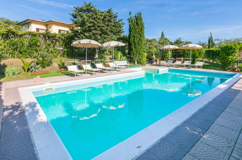 Foto 1 - Casa de 4 habitaciones en Rosignano Marittimo con piscina privada y jardín