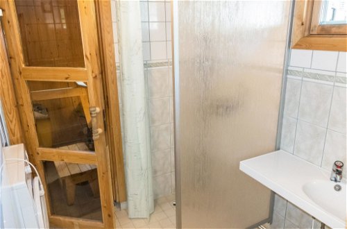 Foto 10 - Casa de 1 habitación en Kittilä con sauna y vistas a la montaña