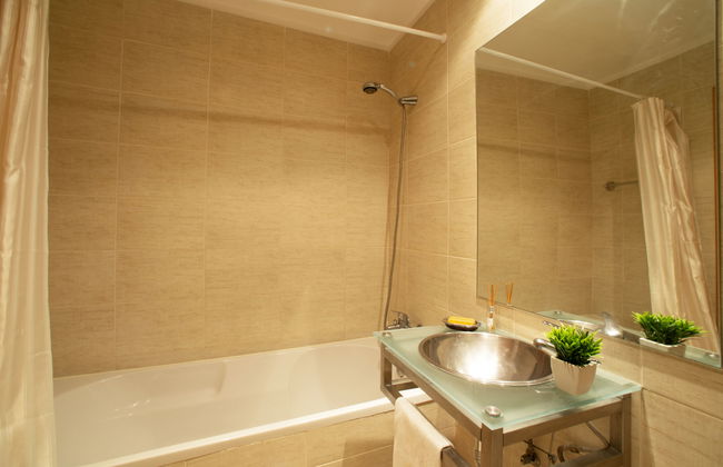 Apartamento de 2 quartos em Portimão com piscina e jardim - Foto 15