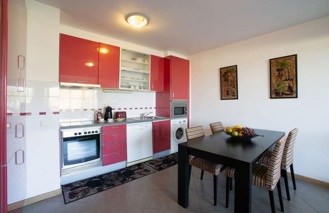 Apartamento de 2 quartos em Portimão com piscina e jardim - Foto 7
