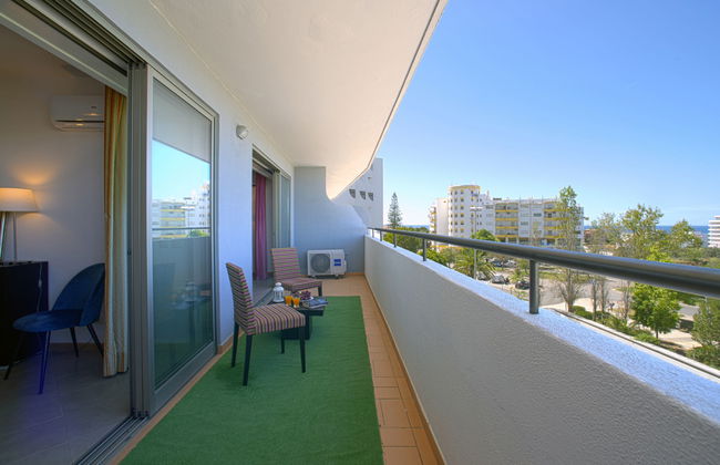 Apartamento de 2 quartos em Portimão com piscina e jardim - Foto 18