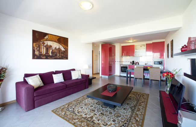 Apartamento de 2 quartos em Portimão com piscina e jardim - Foto 10