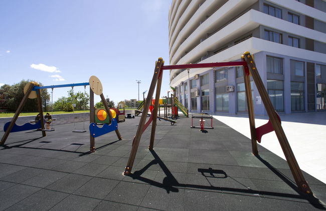 Apartamento de 2 quartos em Portimão com piscina e jardim - Foto 29