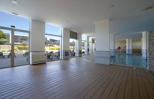 Apartamento de 2 quartos em Portimão com piscina e jardim - Foto 22