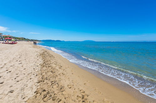 Photo 36 - 2 bedroom Apartment in San Vincenzo with sea view