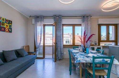 Foto 7 - Apartamento de 2 quartos em San Vincenzo com jardim