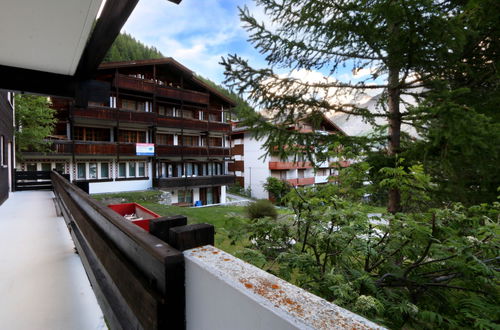 Foto 9 - Apartment mit 2 Schlafzimmern in Saas-Fee