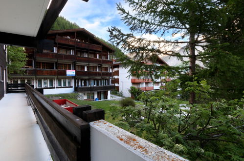 Foto 9 - Apartamento de 2 quartos em Saas-Fee