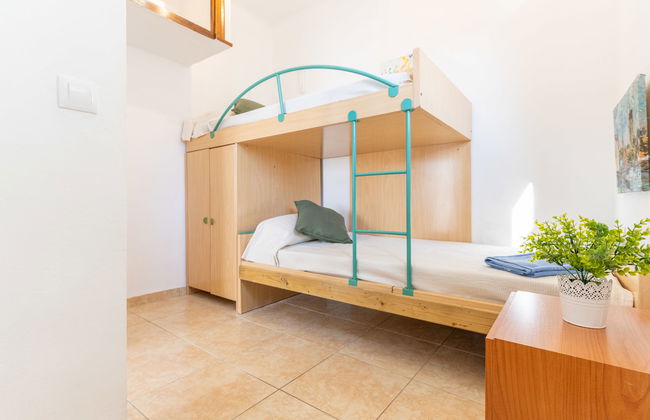 3 bedroom Apartment in Castelló d'Empúries with swimming pool and garden - Photo 20