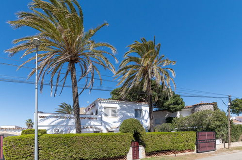 Photo 32 - Appartement de 2 chambres à Castelló d'Empúries avec piscine et jardin