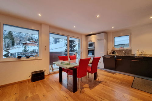 Foto 2 - Apartamento de 3 quartos em Saas-Fee com sauna e banheira de hidromassagem