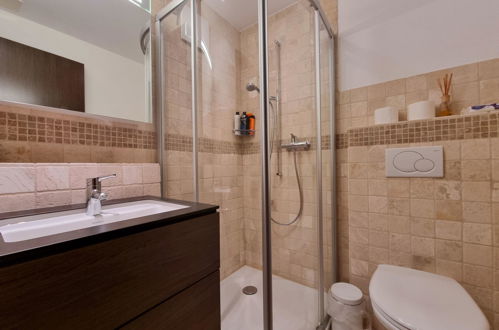 Foto 9 - Apartamento de 3 habitaciones en Saas-Fee con sauna y bañera de hidromasaje