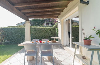 Photo 2 - Appartement de 1 chambre à Golfo Aranci avec piscine et jardin