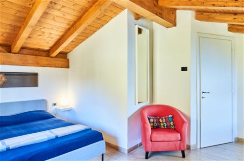 Foto 6 - Appartamento con 2 camere da letto a Bellano con vista sulle montagne