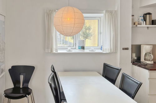 Foto 2 - Apartamento de 2 quartos em Gudhjem com piscina