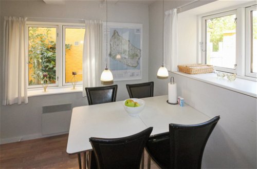 Photo 4 - 2 bedroom Apartment in Gudhjem with swimming pool