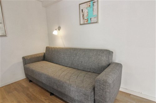 Photo 10 - 2 bedroom Apartment in Gudhjem with swimming pool