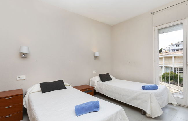 Casa de 5 quartos em Tossa de Mar com piscina e jardim - Foto 13