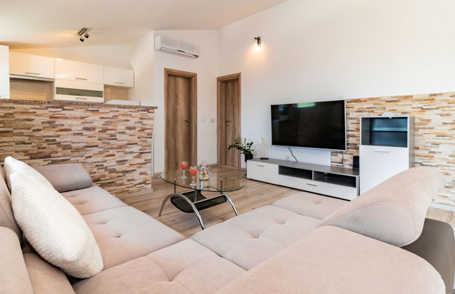 Casa de 8 quartos em Kaštela com piscina privada e terraço - Foto 7