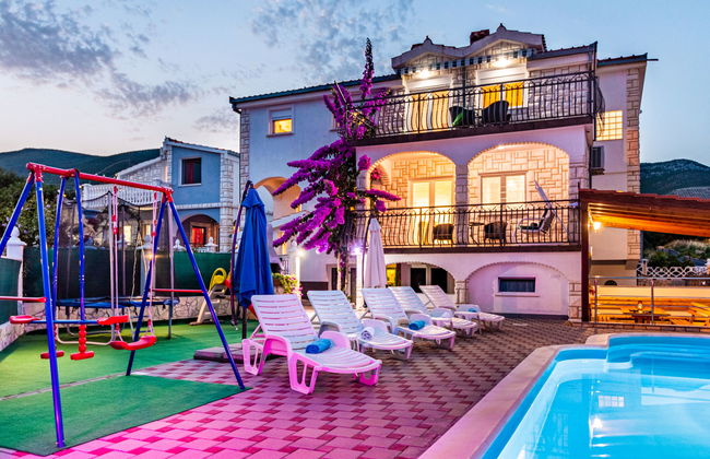 Casa de 8 quartos em Kaštela com piscina privada e terraço - Foto 4