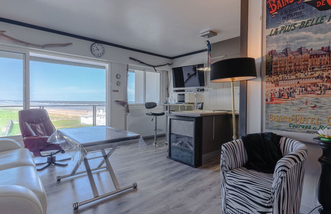2 bedroom Apartment in Varaville - Photo 2