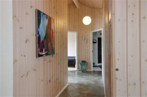Foto 19 - Casa de 4 habitaciones en Aakirkeby con terraza y sauna