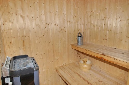 Foto 21 - Casa de 4 quartos em Aakirkeby com terraço e sauna