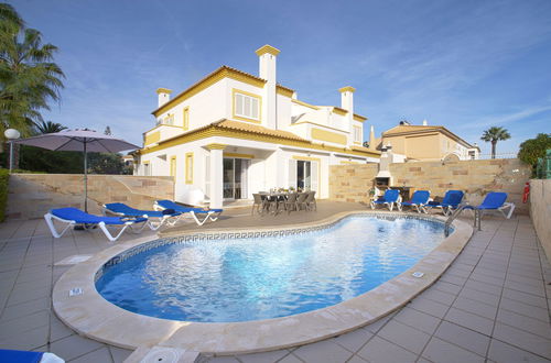 Foto 1 - Casa de 4 habitaciones en Albufeira con piscina privada y vistas al mar