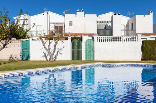 Foto 19 - Haus mit 3 Schlafzimmern in Mont-roig del Camp mit schwimmbad und blick aufs meer