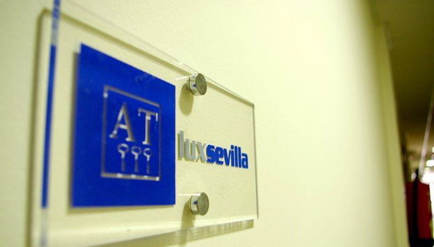 Lux Sevilla Palacio - Photo 4
