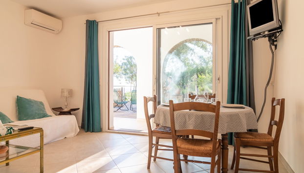 Appartamento con 3 camere da letto a Rayol-Canadel-sur-Mer con giardino e terrazza - Foto 2