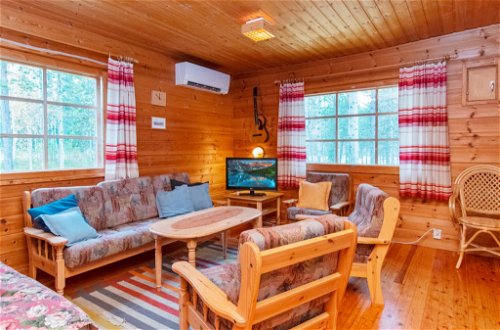 Foto 5 - Casa de 3 quartos em Pelkosenniemi com sauna e vista para a montanha