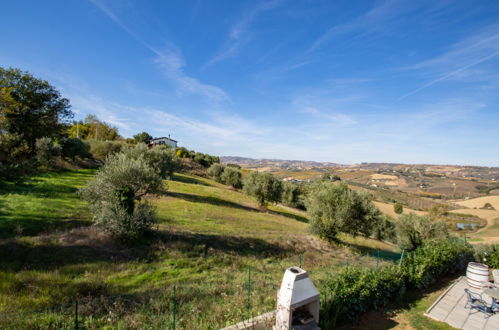 Foto 5 - Appartamento con 1 camera da letto a Città Sant'Angelo con giardino e vista mare