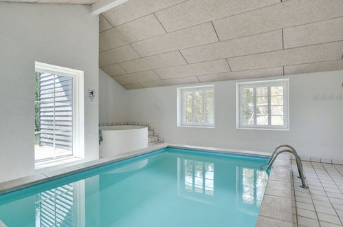 Photo 2 - 4 bedroom House in Hals with private pool and sauna