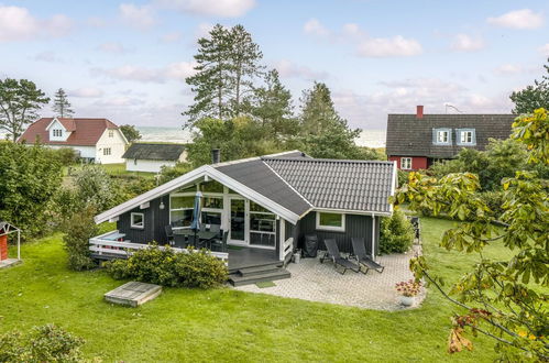 Photo 2 - Maison de 3 chambres à Vejlby Fed avec terrasse et sauna