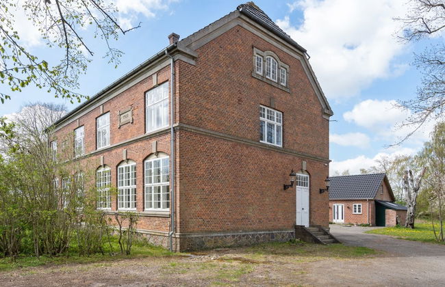 7 bedroom House in Karise - Photo 4