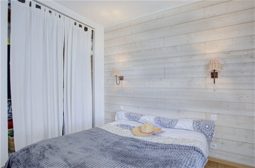 Foto 13 - Apartment mit 1 Schlafzimmer in Canet-en-Roussillon mit terrasse und blick aufs meer