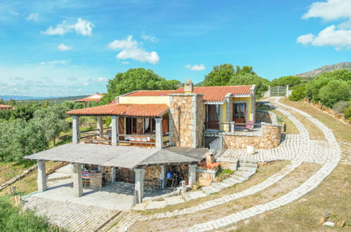 Photo 31 - Maison de 3 chambres à Golfo Aranci avec terrasse et vues à la mer