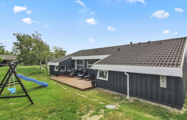 Casa de 4 quartos em Bindslev com piscina privada e terraço - Foto 1