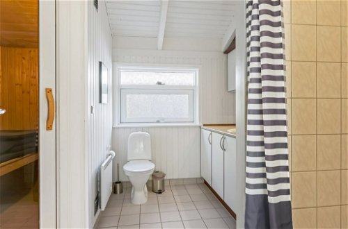 Photo 18 - Maison de 3 chambres à Vesterø Havn avec terrasse et sauna