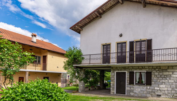 Appartamento con 2 camere da letto a Colico con giardino e terrazza - Foto 3