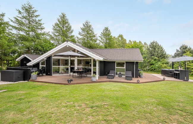 "Dorotej" - 500m from the sea - Foto 1