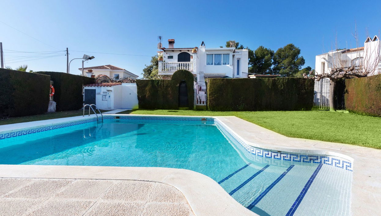 Haus mit 4 Schlafzimmern in Mont-roig del Camp mit schwimmbad und garten - Foto 1