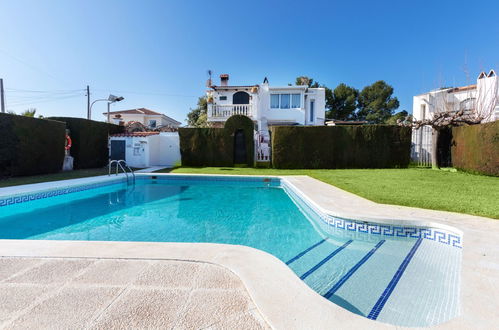 Photo 1 - Maison de 3 chambres à Mont-roig del Camp avec piscine et vues à la mer